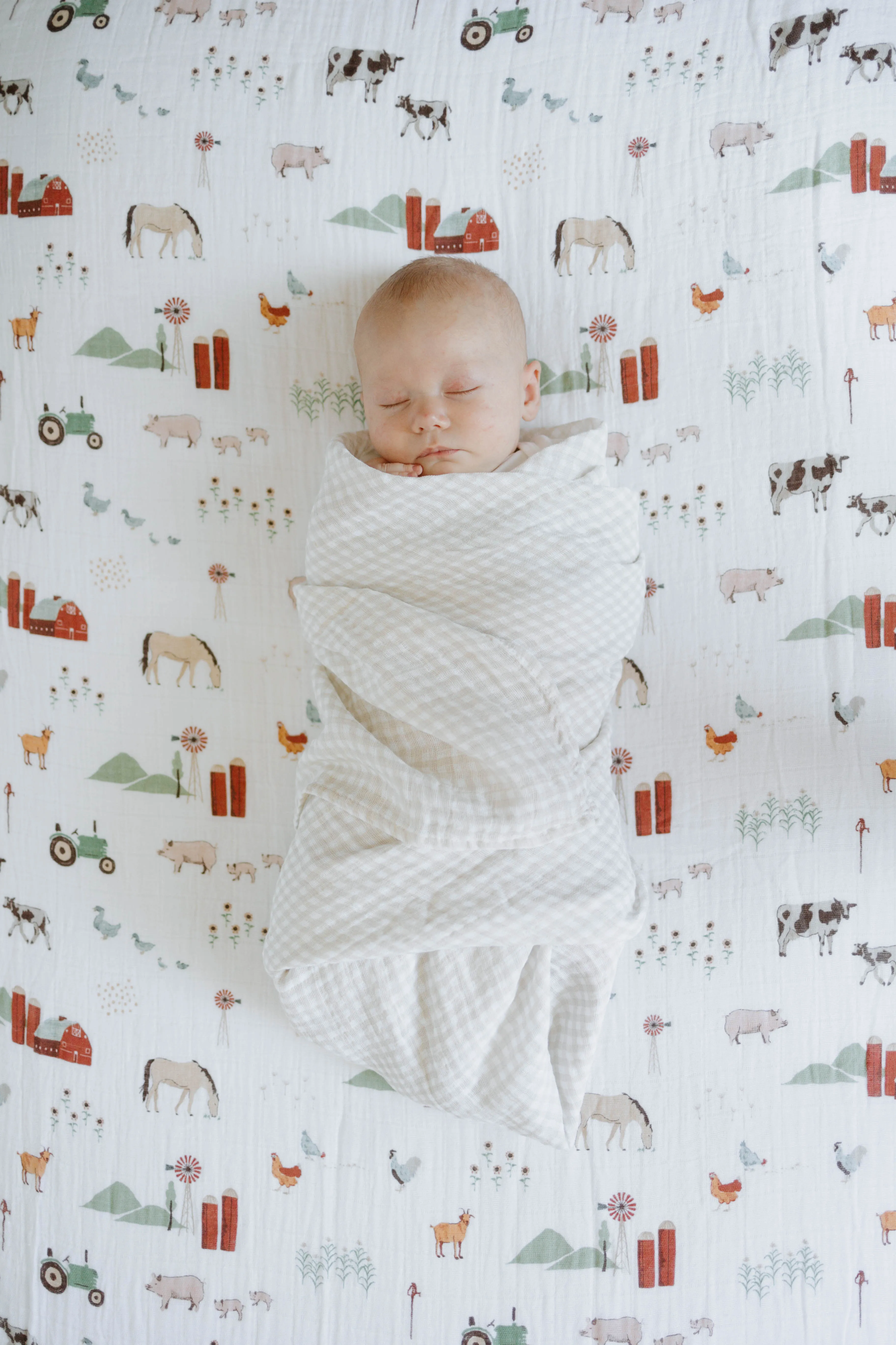 Little Unicorn Cotton Muslin Swaddle / Tan Gingham